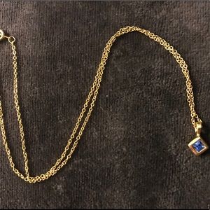 Blue topaz pendant necklace